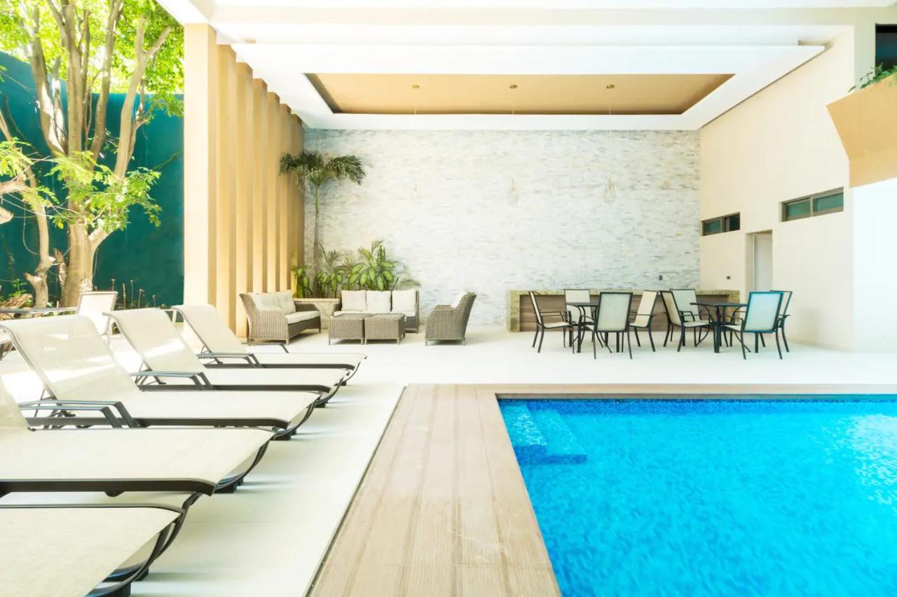 Palmarena Rooms & Residences - Long Stay Comfort With Parking, Sauna, Gym & Pool - Steps From 5Th Avenue Плая-дель-Кармен Экстерьер фото