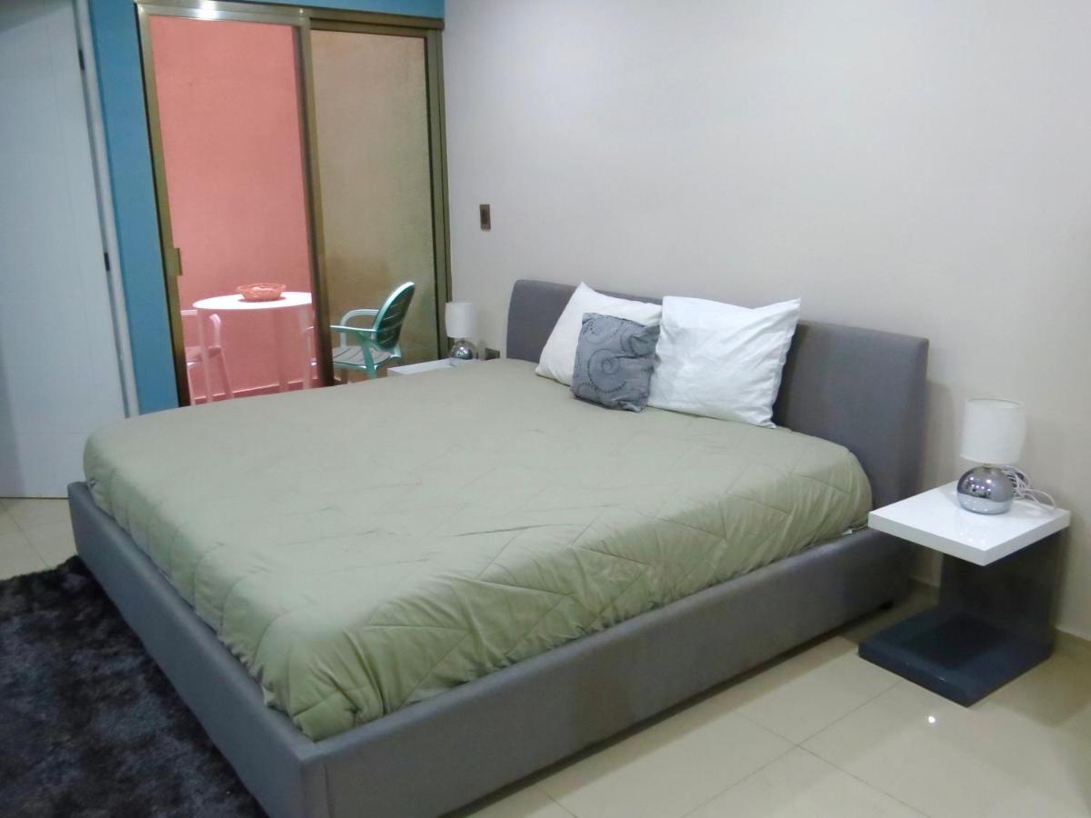 Palmarena Rooms & Residences - Long Stay Comfort With Parking, Sauna, Gym & Pool - Steps From 5Th Avenue Плая-дель-Кармен Экстерьер фото